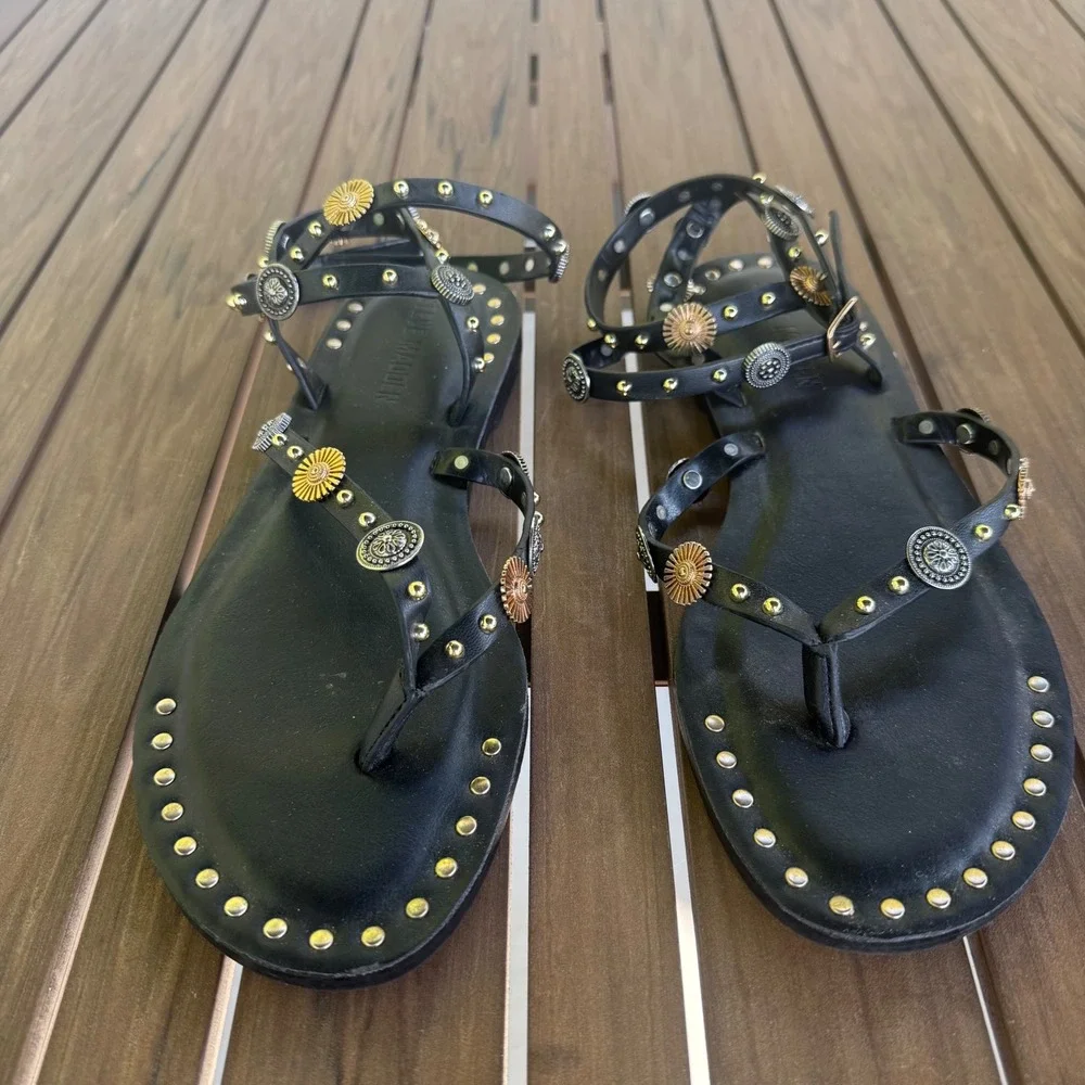 Steve Madden Recent Black Studded Gladiator Sandals Mixed Metal Boho Flat 9.5M